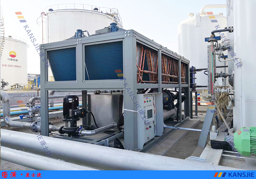 石化行業(yè)用制冷機組現(xiàn)場